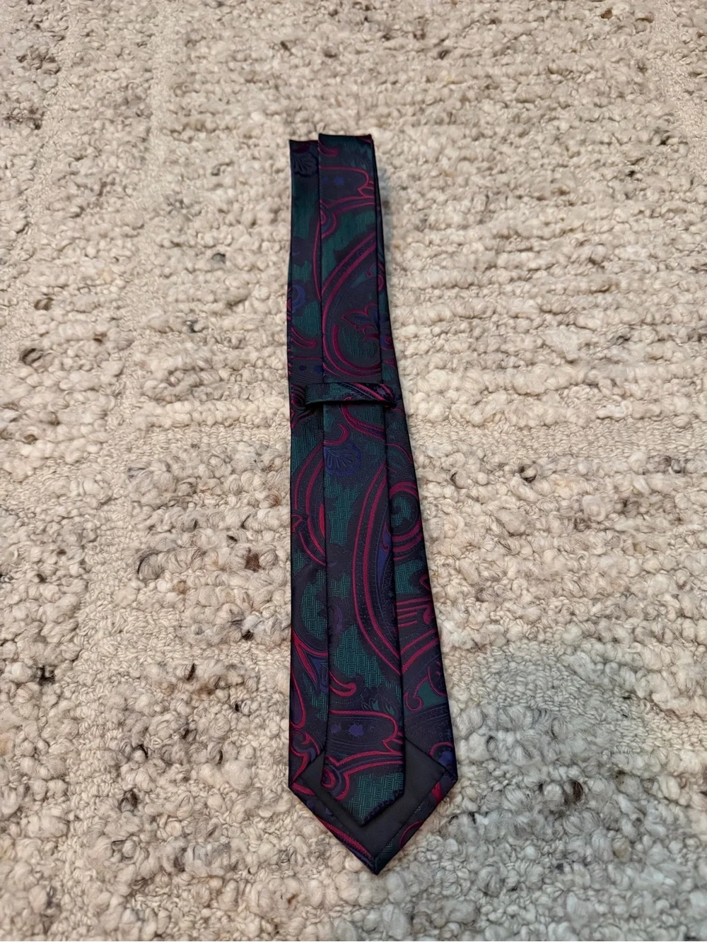 Men's Dark Green Paisley Silk Tie with Burgundy Accents